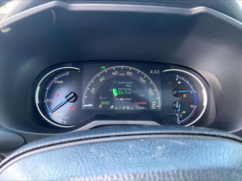 Used 2024 Toyota RAV4 XLE w/ Convenience Package image 21