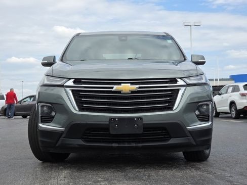Used 2022 Chevrolet Traverse LT AWD/4WD image 9