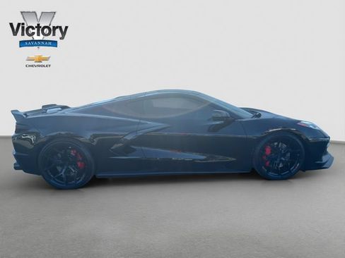 Used 2021 Chevrolet Corvette Stingray Preferred Cpe w/ Z51 Performance Package RWD image 8