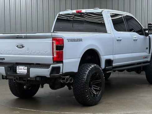 Used 2024 Ford F250 Lariat w/ Lariat Ultimate Package AWD/4WD image 5