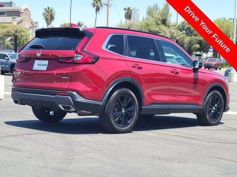 Used 2023 Honda CR-V Sport Touring image 4