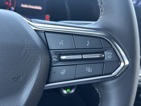 New 2025 Chevrolet Suburban Premier image 13