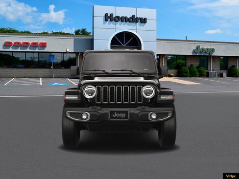 New 2025 Jeep Wrangler Unlimited Sahara w/ Dual Top Group image 12