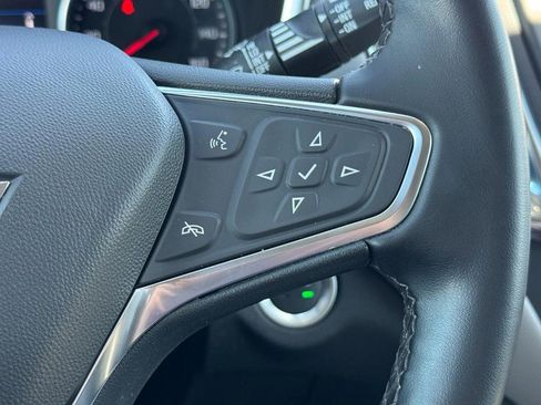 Used 2024 Chevrolet Equinox LT w/ Driver Convenience Package AWD/4WD image 17