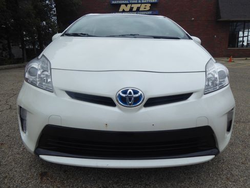 Used 2012 Toyota Prius Two image 4