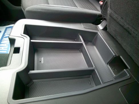 Used 2024 Chevrolet Silverado 2500 Custom w/ Custom Value Package image 19