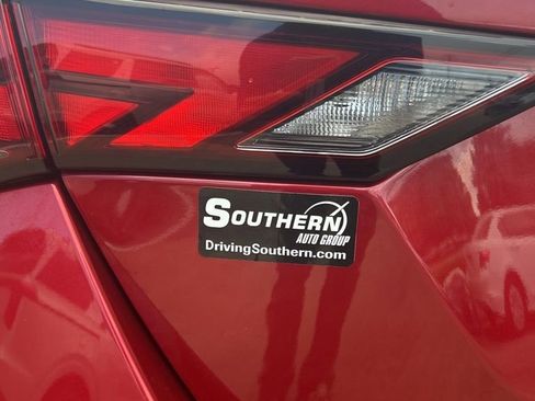 Used 2024 Nissan Sentra SV FWD image 25
