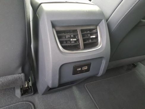 Used 2019 Chevrolet Blazer LT image 15