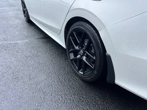 Certified 2024 Honda Civic Sport image 30