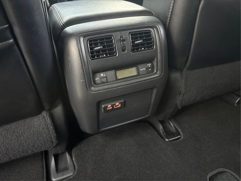 Used 2019 Nissan Pathfinder SV w/ Rock Creek Edition AWD/4WD image 27