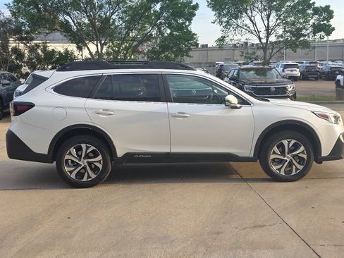 Used 2021 Subaru Outback Limited XT AWD/4WD image 5