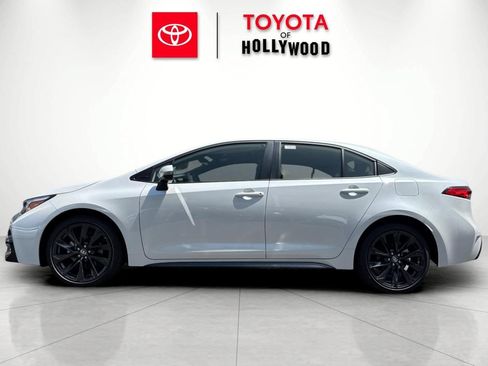 New 2026 Toyota Corolla SE FWD image 9