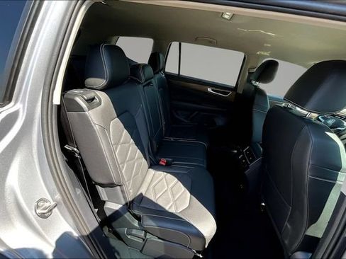 Certified 2026 Volkswagen Atlas SE FWD image 27