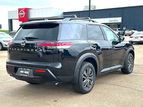 New 2026 Nissan Pathfinder SV w/ Cargo Package FWD image 8