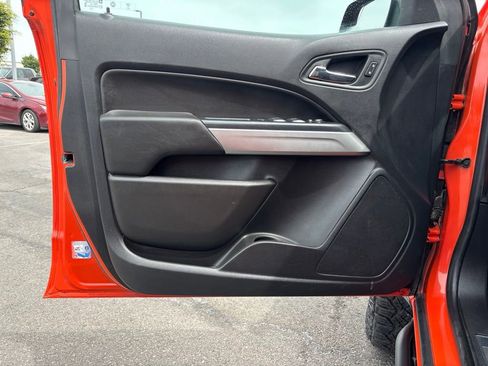 Used 2019 Chevrolet Colorado ZR2 AWD/4WD image 5