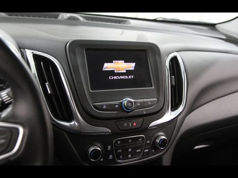 Certified 2022 Chevrolet Equinox LT AWD/4WD image 9