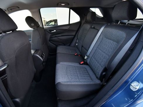 Used 2024 Chevrolet Equinox LT AWD/4WD image 17