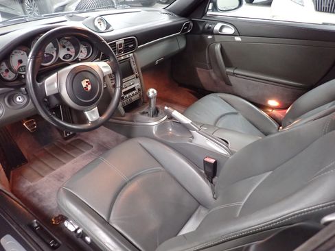 Used 2006 Porsche 911 Carrera S image 10