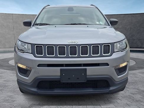 Used 2019 Jeep Compass Sport w/ Cold Weather Group AWD/4WD image 3