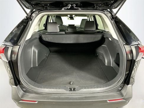 Used 2025 Toyota RAV4 XLE image 24