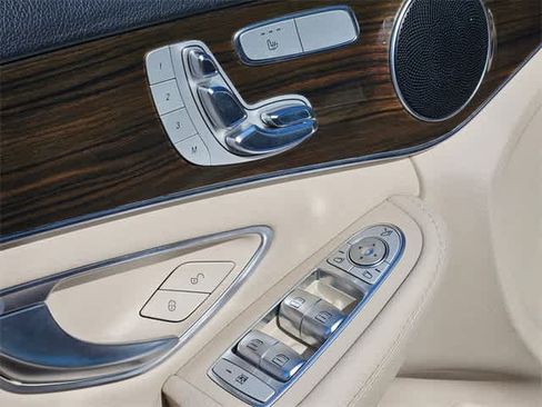 Used 2018 Mercedes-Benz C 300 4MATIC Sedan image 14