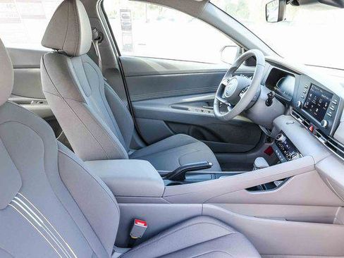 New 2026 Hyundai Elantra Sport image 19