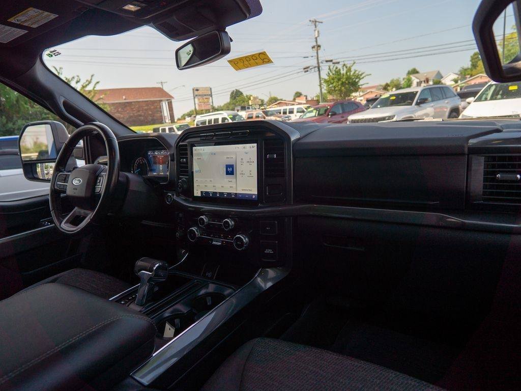Used 2022 Ford F150 XLT w/ Equipment Group 302A High AWD/4WD image 16