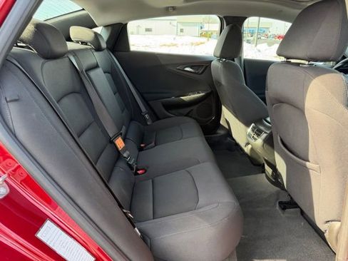 Used 2024 Chevrolet Malibu LT image 12