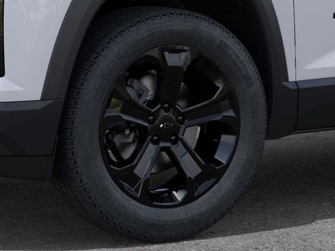 New 2026 Chevrolet Equinox LT w/ Convenience Package II FWD image 33