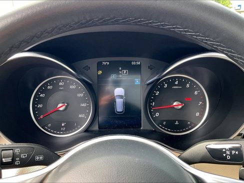 Used 2022 Mercedes-Benz GLC 300 image 19