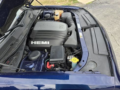 Used 2013 Dodge Challenger R/T image 22