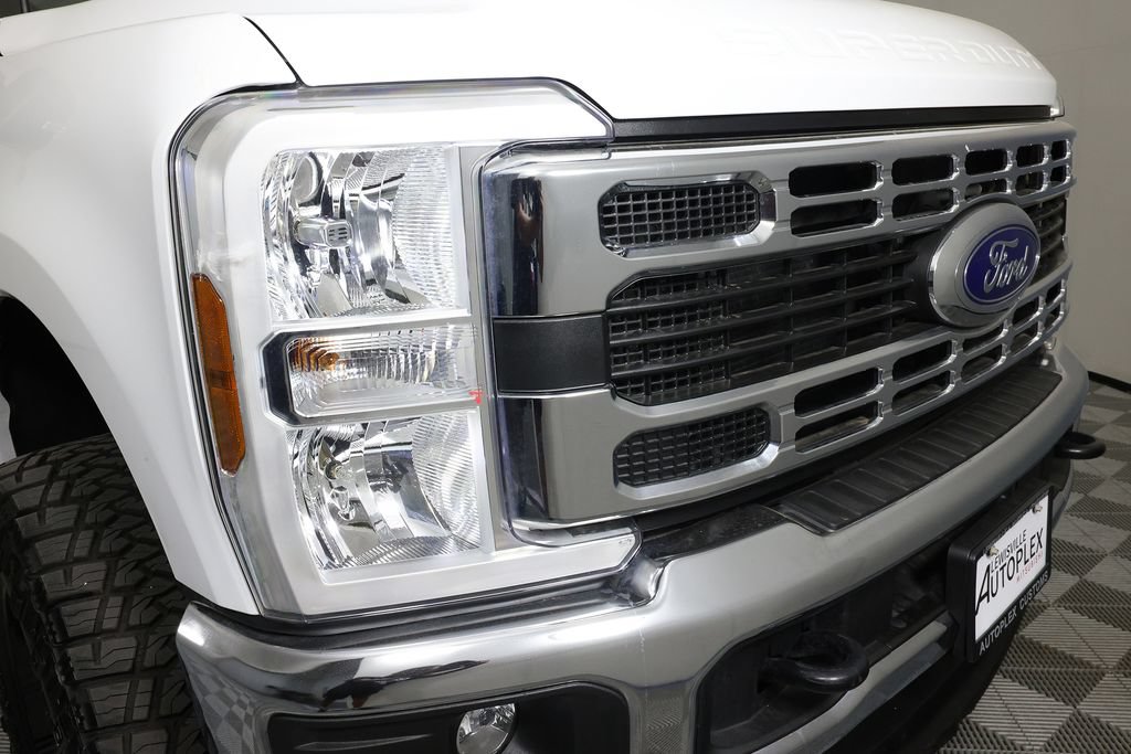 Used 2024 Ford F250 XLT w/ FX4 Off-Road Package AWD/4WD image 32