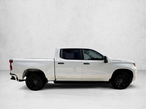 Used 2026 Chevrolet Silverado 1500 Custom w/ Turbomax Blackout Package RWD image 5