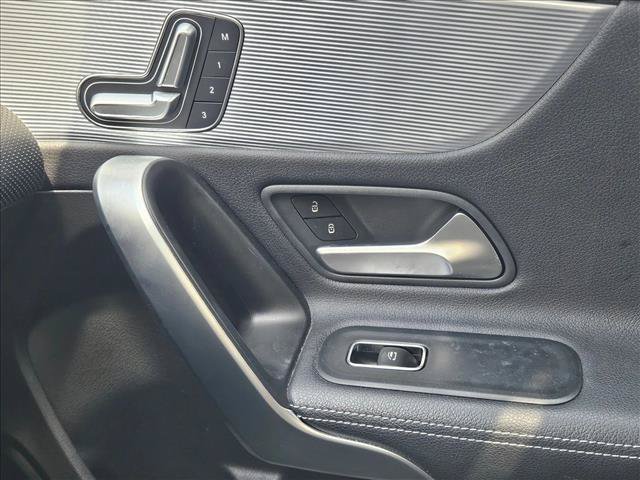 Used 2019 Mercedes-Benz A 220 image 12