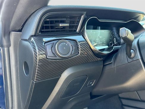 Used 2020 Ford Mustang Shelby GT500 w/ Carbon Fiber Track Pack image 10