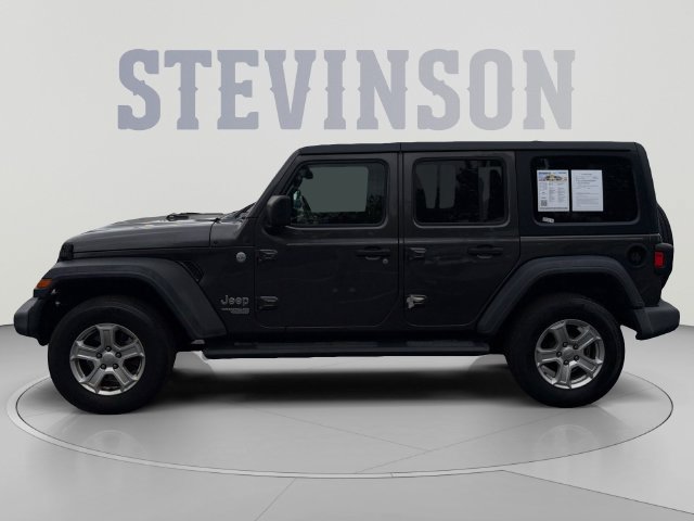 Used 2018 Jeep Wrangler Unlimited Sport S AWD/4WD image 2
