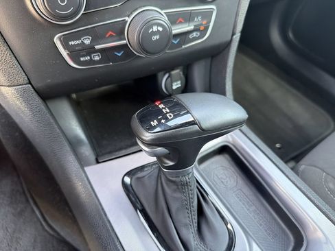 Used 2023 Dodge Charger SXT w/ Blacktop Package RWD image 15