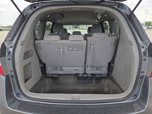 Used 2013 Honda Odyssey EX image 17