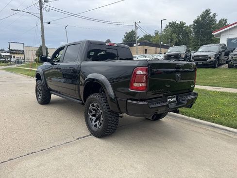 Used 2021 RAM 1500 Big Horn AWD/4WD image 3
