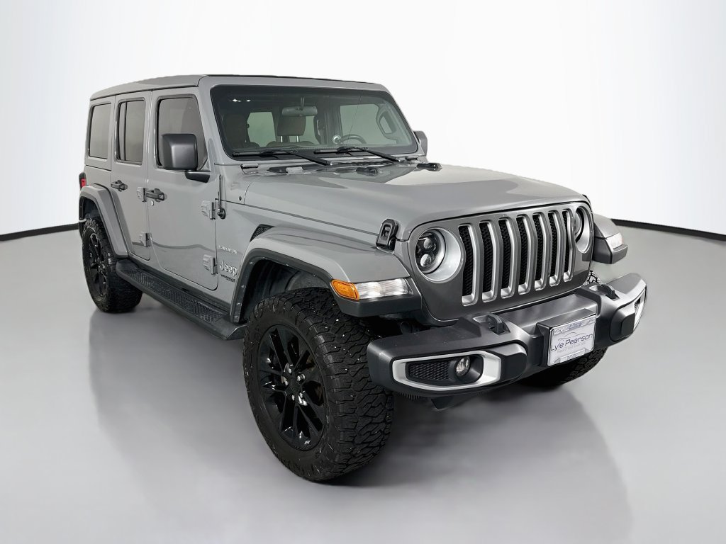 Used 2021 Jeep Wrangler Unlimited Sahara w/ Cold Weather Group AWD/4WD image 7