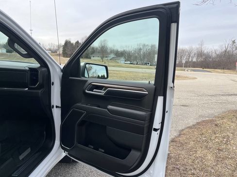Used 2022 Chevrolet Silverado 1500 LT w/ Protection Package RWD image 35