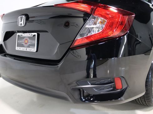 Used 2018 Honda Civic LX image 9