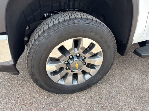 New 2026 Chevrolet Silverado 2500 LT w/ Texas Edition AWD/4WD image 31