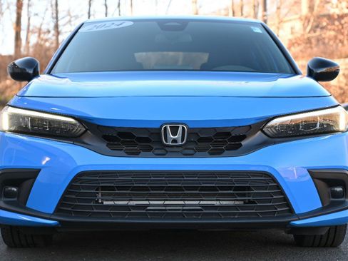 Used 2024 Honda Civic Sport image 10