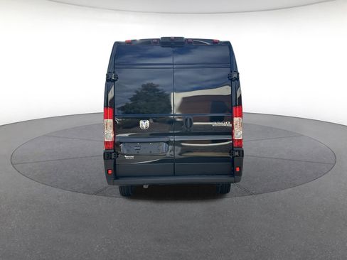 New 2025 RAM ProMaster 3500 w/ Quick Order Package 22G SLT image 4