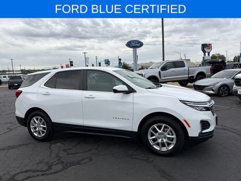 Used 2024 Chevrolet Equinox LT FWD image 3