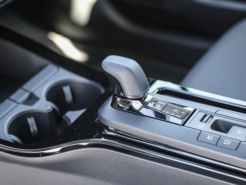 New 2026 Toyota Prius Limited image 22