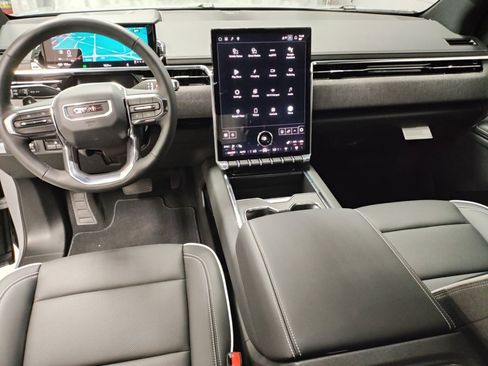 New 2026 GMC Sierra EV Elevation image 33