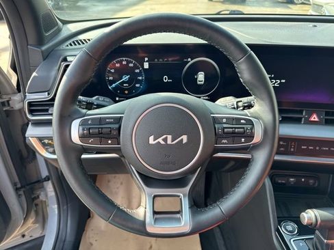 Used 2024 Kia Sportage SX image 12