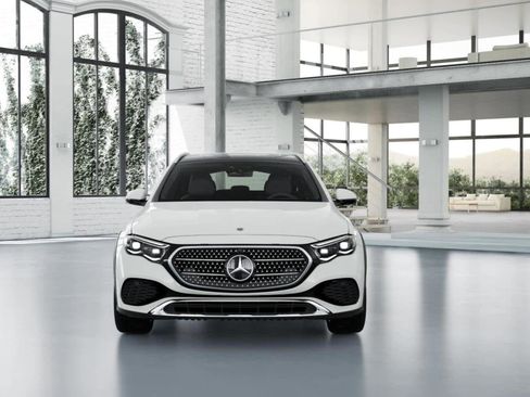 New 2026 Mercedes-Benz E 450 4MATIC All-Terrain Wagon image 6